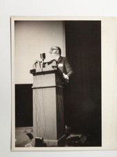 Mann Brille Schnurrbart