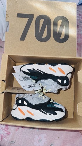 Adidas yeezy boost - 700, wave