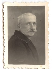 Portrait alter Mann Studio