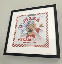 CAPITAL BRA  In-person 2022 signed Pizza-Karton im Rahmen ACOA SB21131 RARITÄT