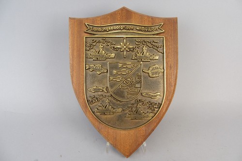 Wappenschild - ,