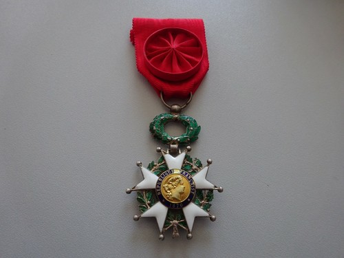 A18 légion honneur - a18-19, d'honneur