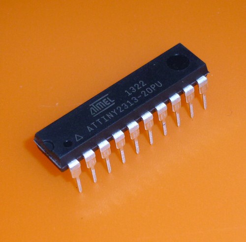Atmel attiny2313 20pu dil - attiny2313-20pu,