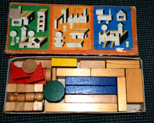 alter Holzbaukasten DDR Zeiten Kinderspielzeug Holzklötzer im Originalkarton