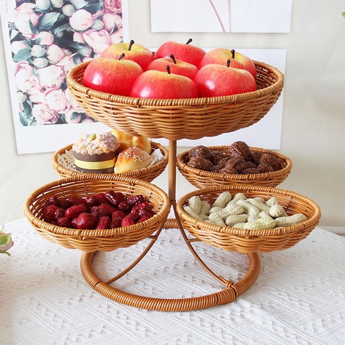 Obstkorb aus rattanimitat - obstkorb,
