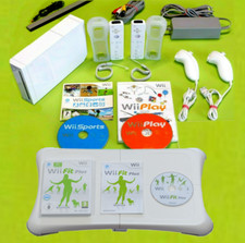 Nintendo Wii Konsole  ORIGINAL  Wii Sports und  Wii Fit Set mit Balanceboard