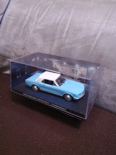 James bond modellauto 43 - bond,