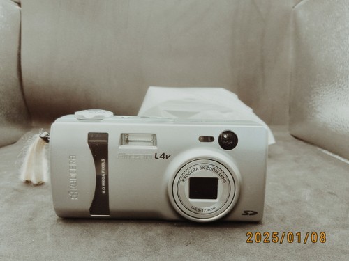 Kyocera finecam l4v - kyocera,