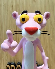 Rosa Panther Modell Statue