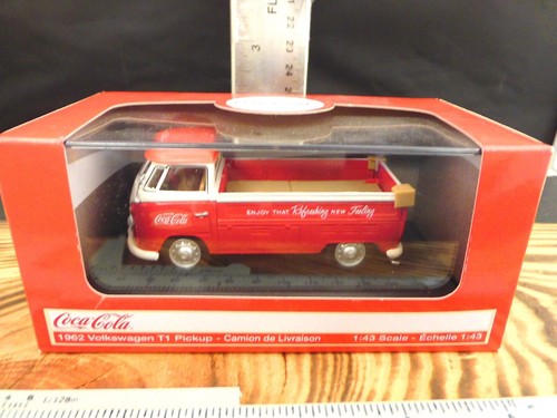 1962 volkswagen pickup red - t1,