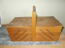 Nähkästchen Nähkasten vintage 50er 60er Jahre Freischwinger Holz Schmuckbox
