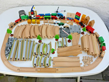 großes Konvolut Holz Eisenbahn Ikea  über 130 Teile