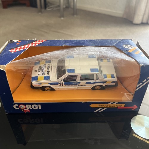 Corgi toys volvo 760 - corgi, saloon