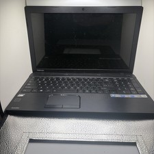TOSHIBA 15.6" Satellite