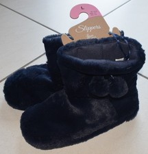 LOVE TO LOUNGE SLIPPERS Gr. 40 / 41 NEU !! FLAUSCHIGE HAUSSCHUHE mit BOMMEL !!
