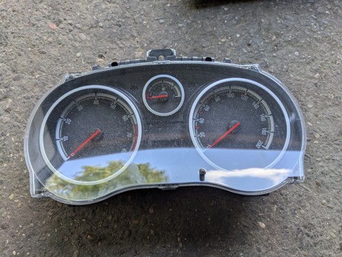 Tacho kombiinstrument opel - tacho,