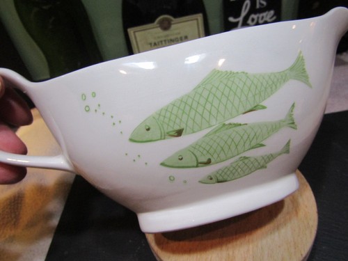 Eine vintage pontesa fisch - eine,