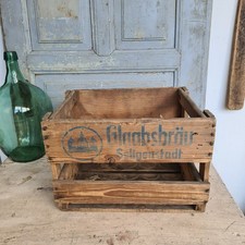 C0236 Alter Bierkasten |