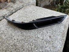 Spoilerecke / Lufteinlass / Luftkanal V8 V12 rechts für BMW E32 defekt  8114366