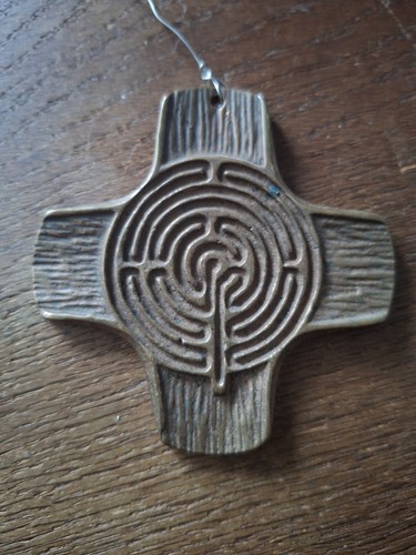 Metall bronze kreuz - metall, bronze(?)