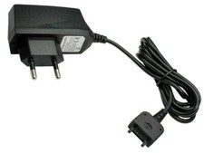 Original OTB Ladegerät für Sony Ericsson W200i W205 W300i W302 W350i W380i W395