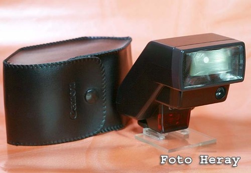 Canon speedlite 300ez - canon,