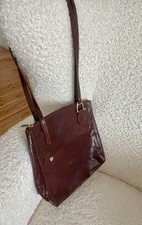 Gianni Conti Damen-Umhängetasche – Echtleder, Burgunder