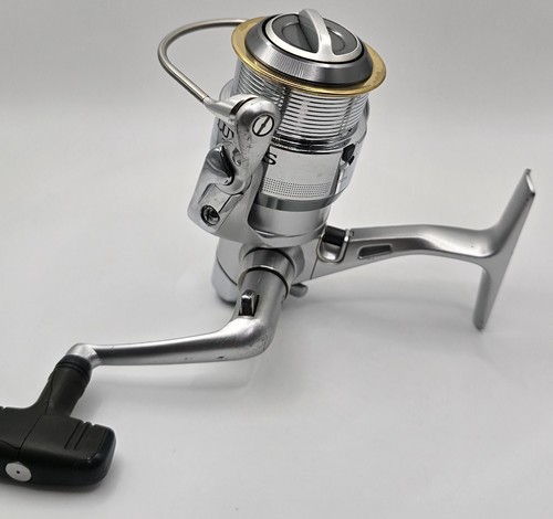 Daiwa luvias 2506 - 04,