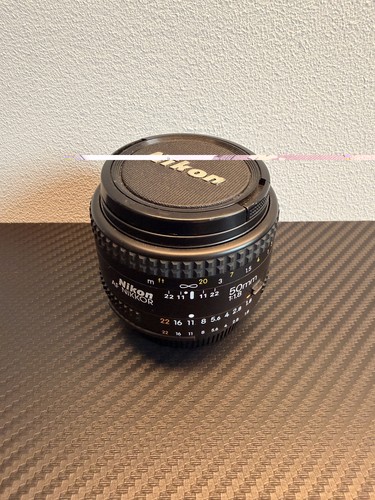 Kamera nikon nikkor - nikon, 1:1,8
