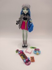 Monster High Signature Ghoulia
