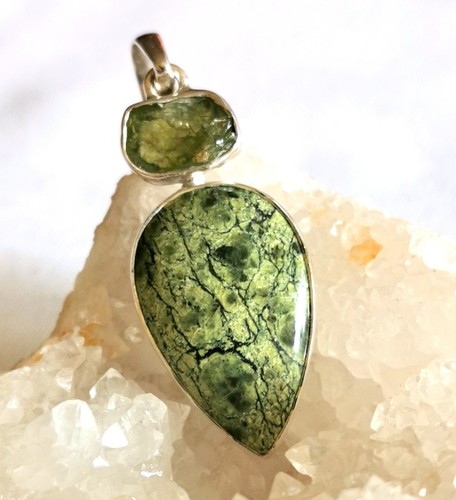 Anhänger grüner opal - anhänger, roher