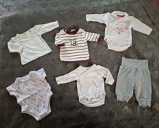 2 Baby Pullover, 1 Hose, 2 Wickelbody, 1 Body  in Gr. 50/56 Set 6 Teile