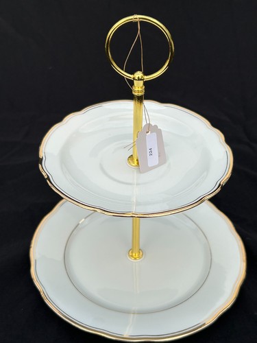 Etagere aus omas sammeltasse - aus,