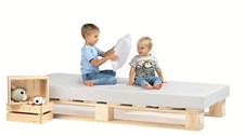 Palettenbett aus holz holzbett - palettenbett,