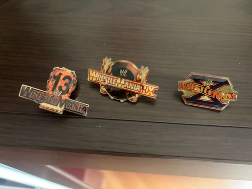 Wwf wwe wrestling pins - wrestling, 3