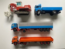 NZG  - 4 Modelle - u.a. Raupenbagger  O&K -    1:50 - Zustand  1 - 2