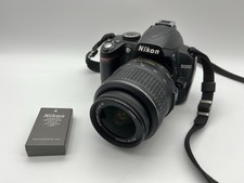 Nikon D3000 Digitalkamera +