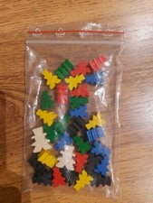 Spielfiguren aus Holz - Männchen mit Hut - 5 Farben à 6 Figuren + 2 große Figure