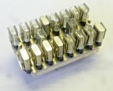 Modul mit 18 Quarzen , Quarz , 26 Mhz ,27 Mhz 31 Mhz 33 Mhz 38 Mhz  40 Mhz