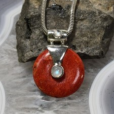 Schaumkoralle Anhänger, 925er Silber, Edelsteinanhänger (15653), mit Mondstein