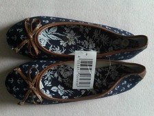 Damen-Ballerinas neu mit