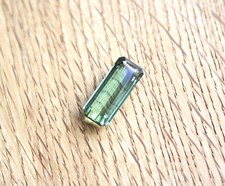 edelsteine24 TOP grün Turmalin Edelstein Baguette 18x7mm 8,2ct Kongo Naturfarbe!