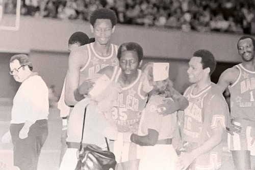 Harlem globetrotters - harlem,