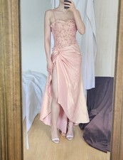 Schimmerndes Abendkleid Rose