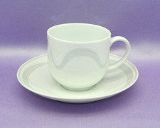 Kaffeetasse mit Untertasse von