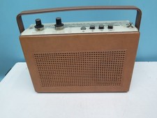 Altes unbekanntes Kofferradio