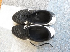 NIKE   Hallen-Fußballschuhe Größe  44