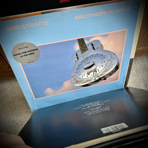 The audiophile hifi vinyl - audiophile,