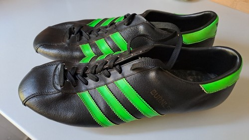 Herrenfußballschuhe der marke - herrenfußballschuhe,