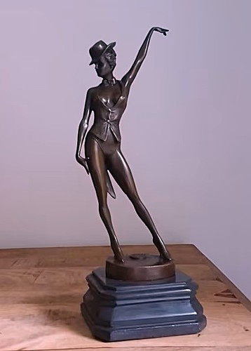 Bronzefigur weiblicher akt - bronzefigur,,